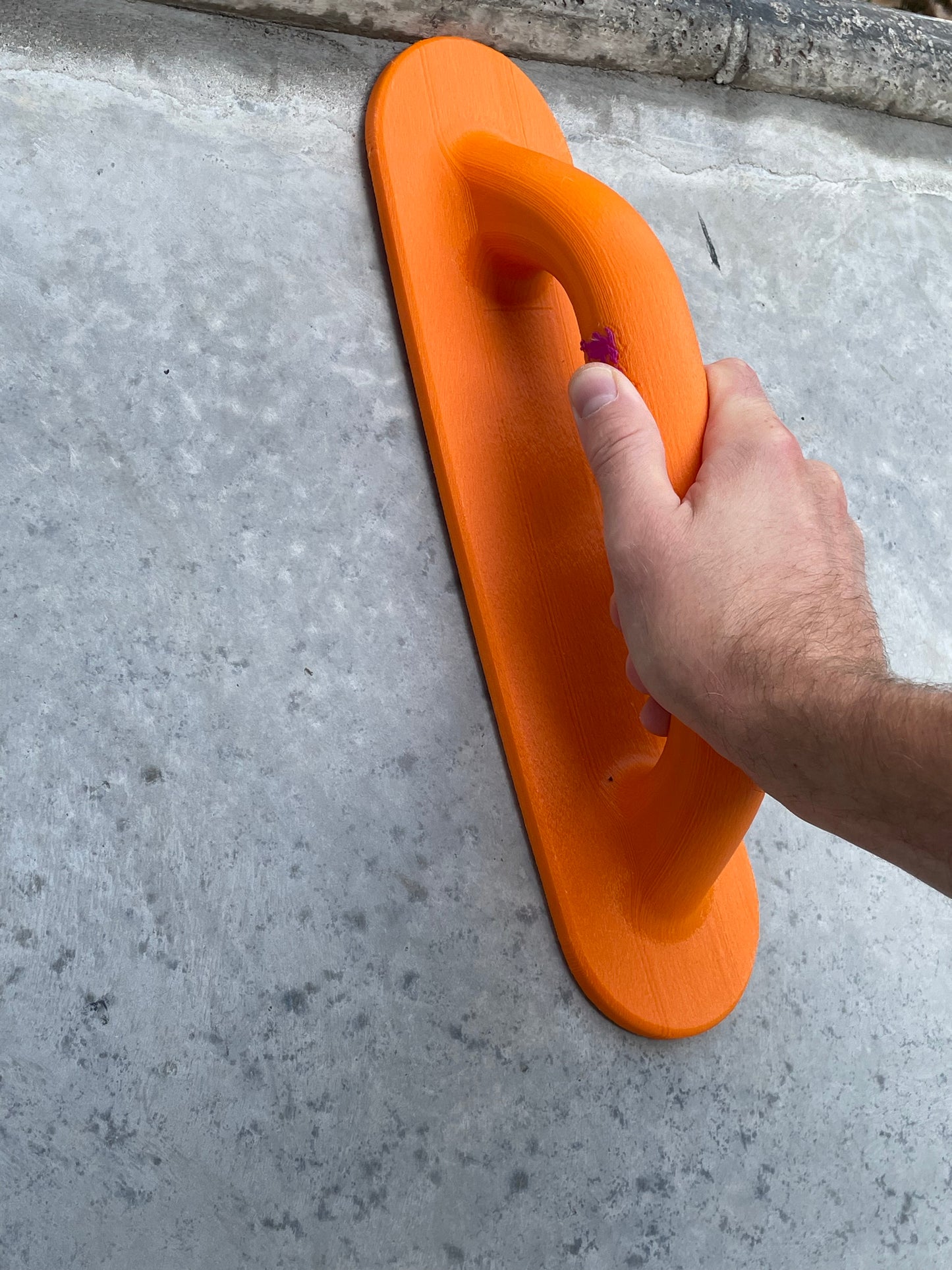 Radius Float (orange, 14" Length)